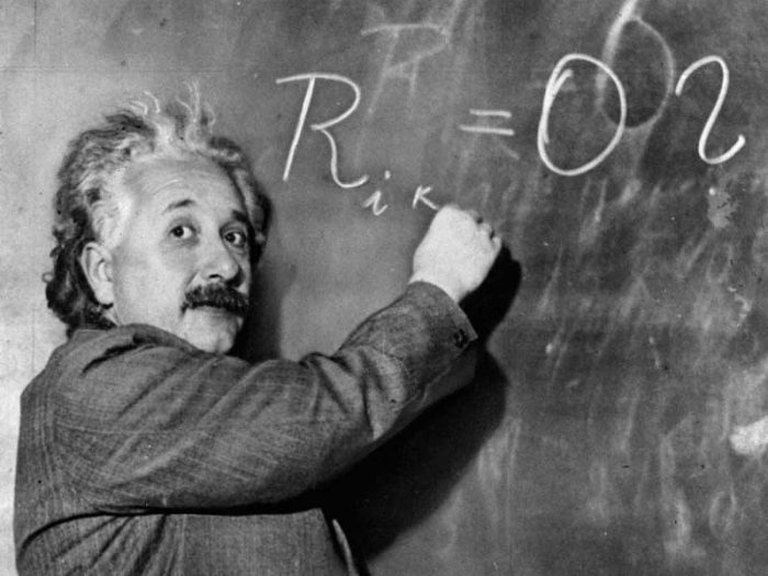 Albert Einstein - autor szczególnej i ogólnej teorii względności