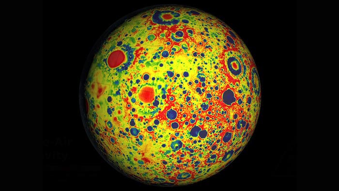 mapa pola grawitacyjnego Księżyca